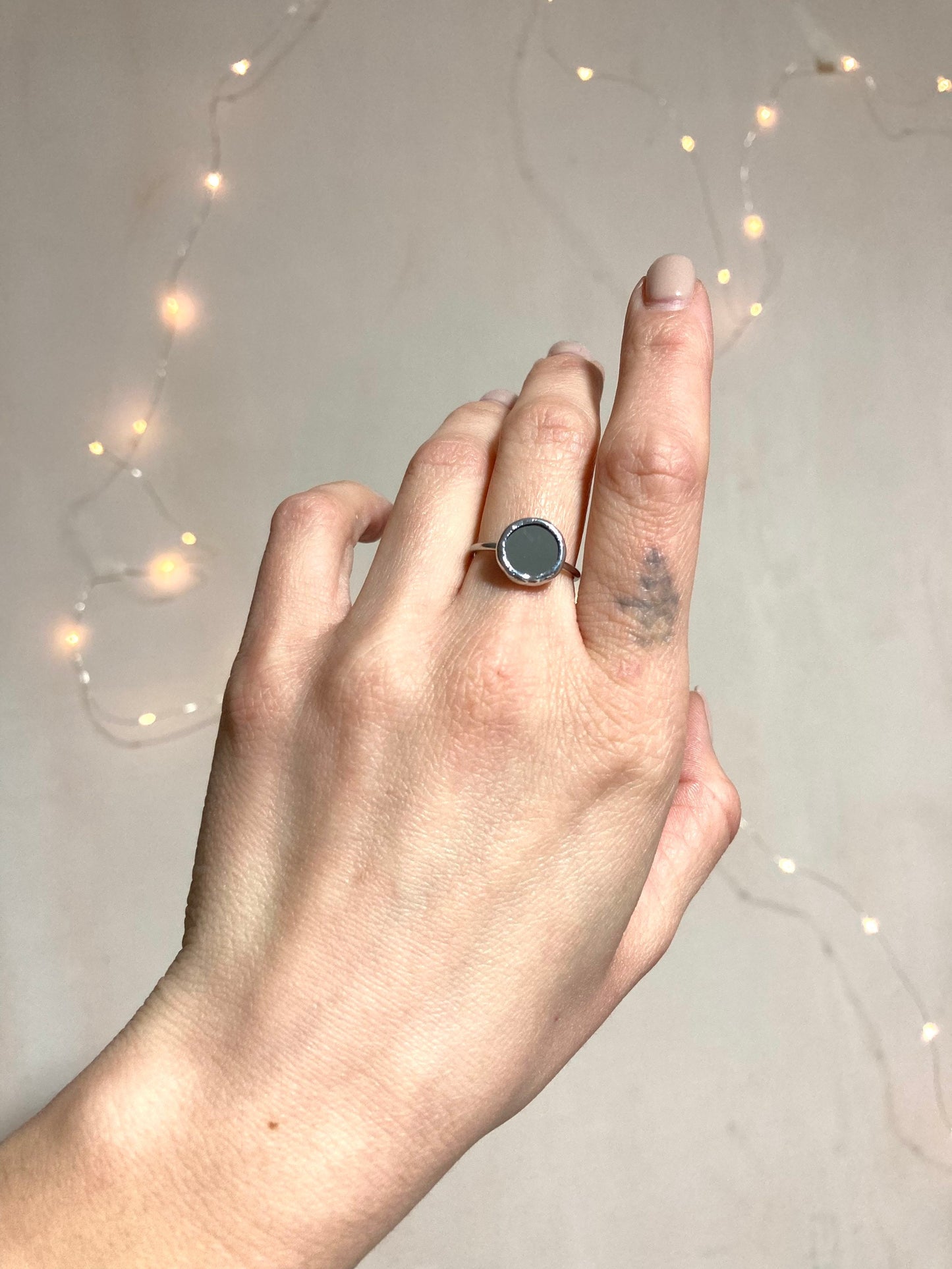 Stained mirror ring, Statement ring for women, Minimalist jewelry, Stained glass Round Circle Disc ring, Tiny ring with mirror
