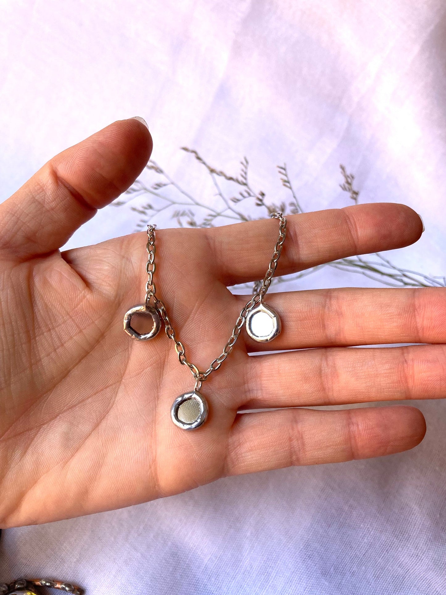Small Mirrors necklace, 10 mm, Stained glass Necklace, Looking Glass Jewelry, Round mirror necklace