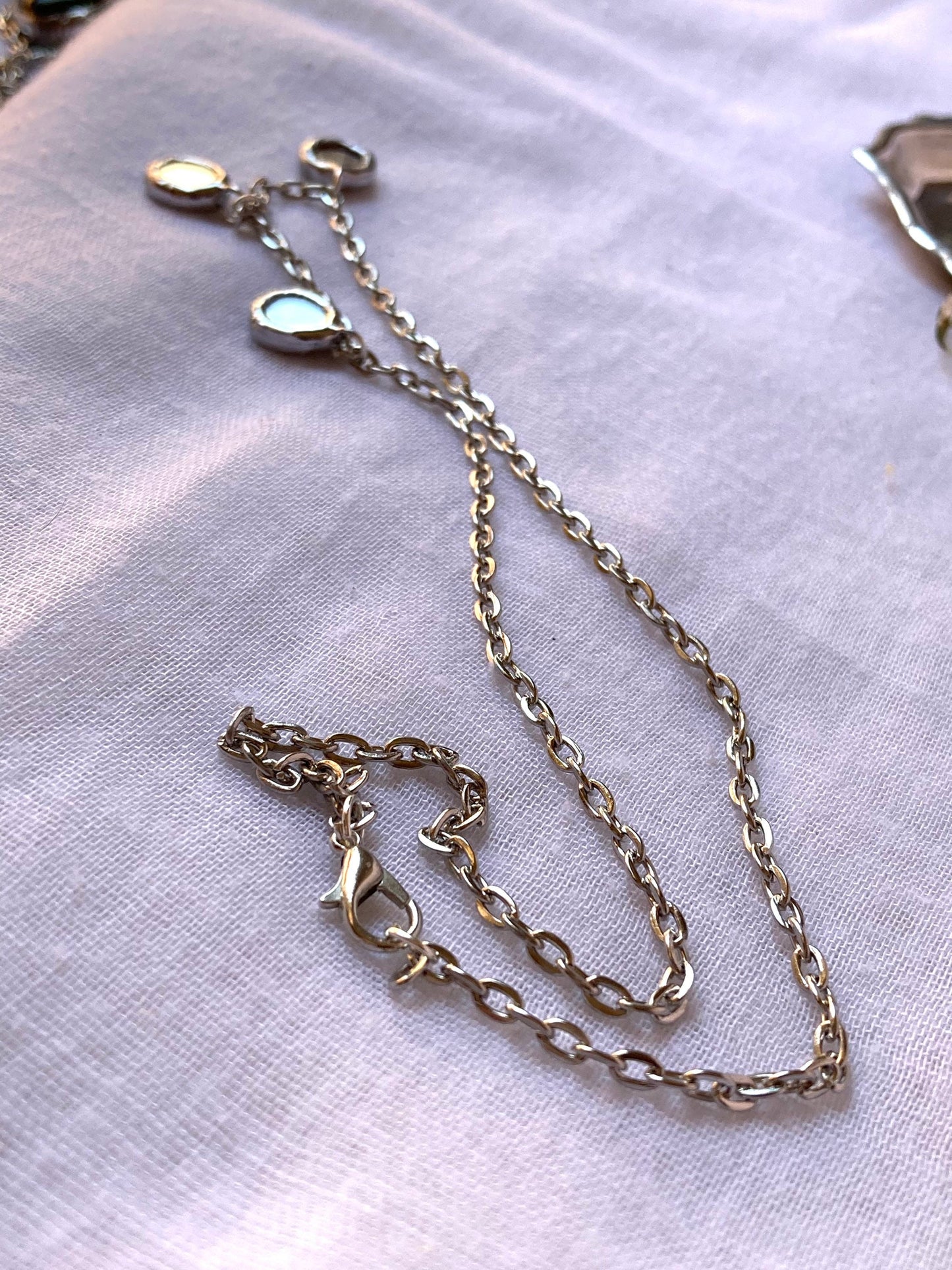 Small Mirrors necklace, 10 mm, Stained glass Necklace, Looking Glass Jewelry, Round mirror necklace