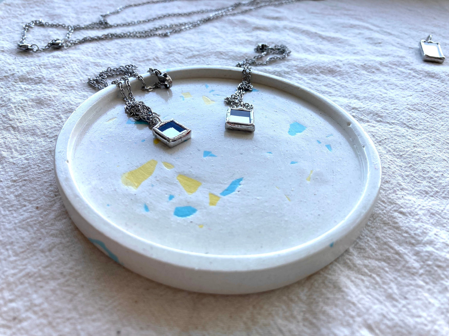 Stained Glass Mirror Necklace: Geometric Square Pendant (10mm)