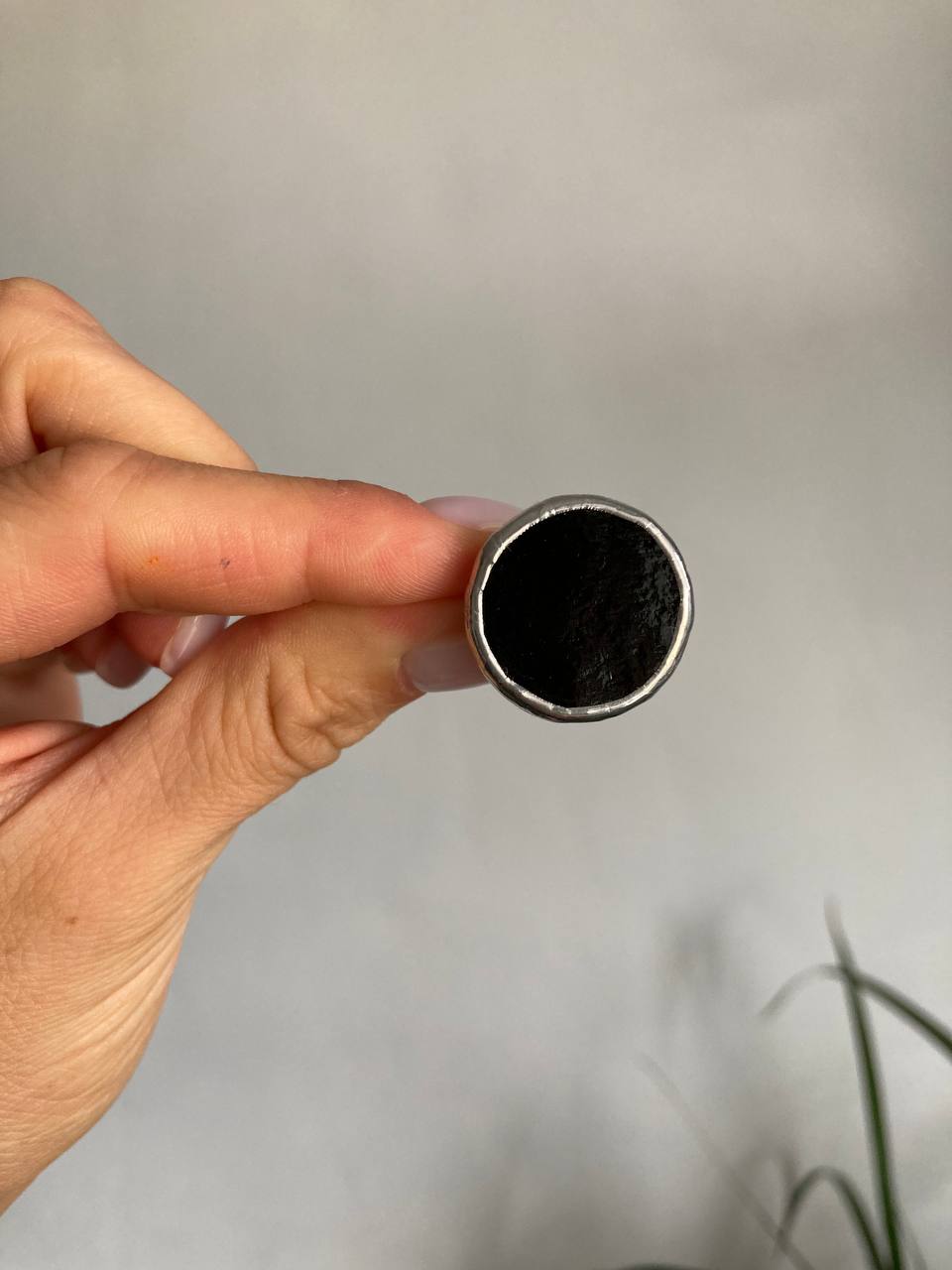 Black Stained Glass Ring, 25mm, Statement ring for women, Minimalist jewelry, Stained glass Round Circle Disc ring, Black ring with glass