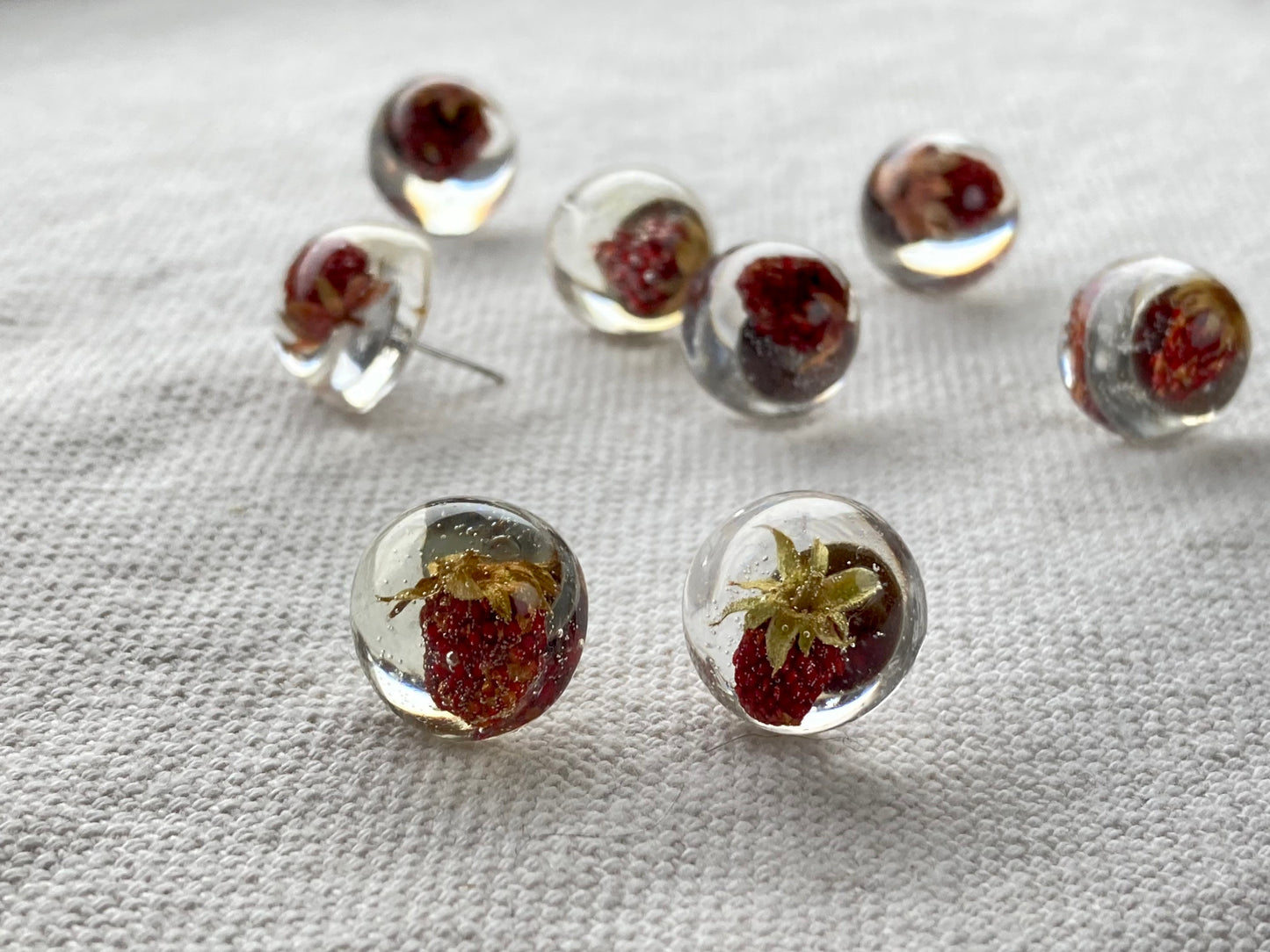 Strawberry Earrings, Epoxy resin earrings, Half spheres Stud earrings, Floral jewelry, Epoxy jewelry with wild berry,