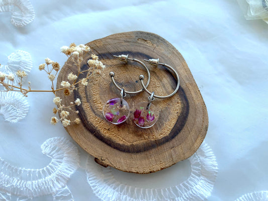 Stainless steel Hoop resin earrings with flowers, Circle drop earrings, Gift for mom, Gift for her, Mother’s Day gift